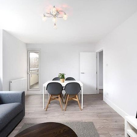 Charming Apartment In The Pleydell Estate Лондон Екстер'єр фото